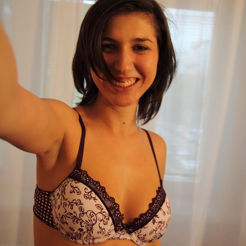 Roselle 23 Escort girl Saint-Quay-Portrieux